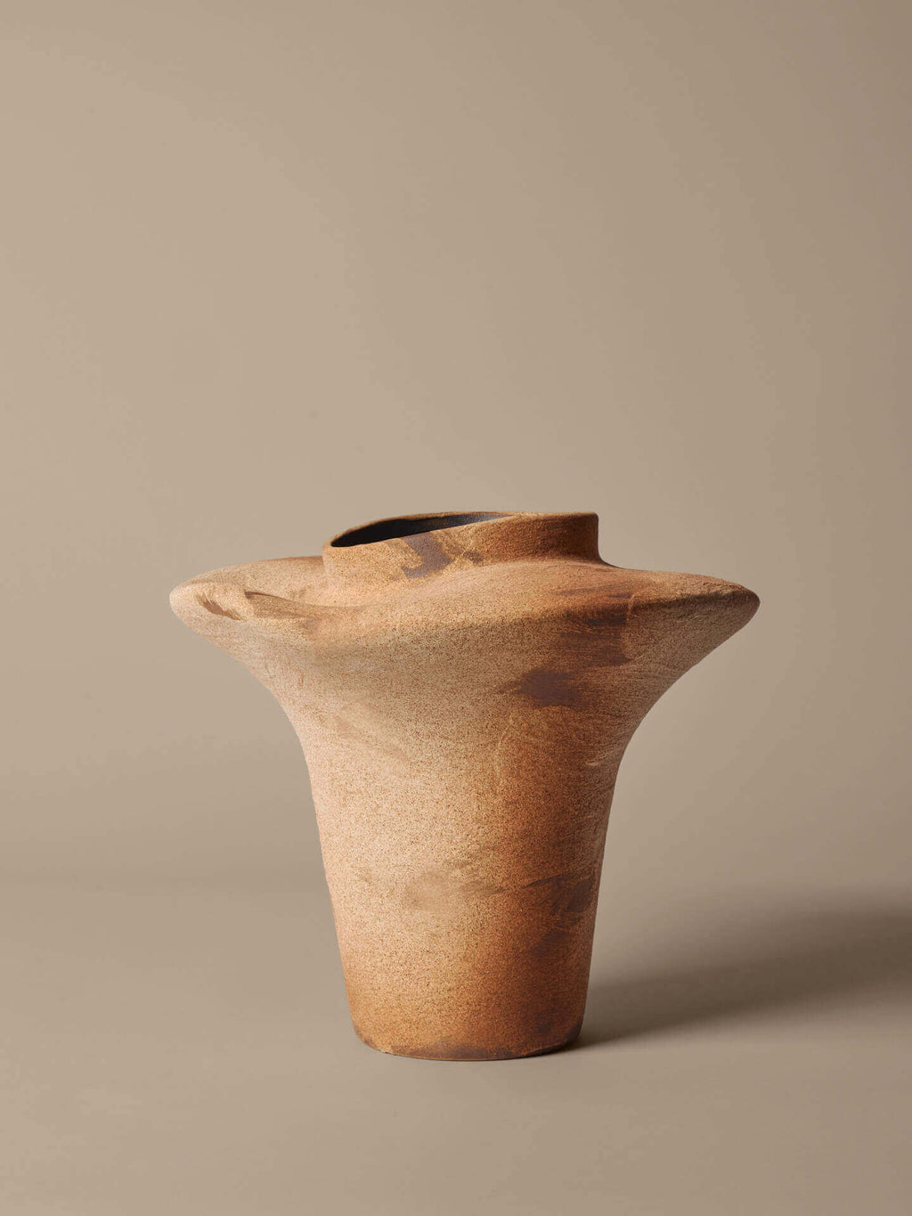 Evio Vase - Large - Burnt Umber