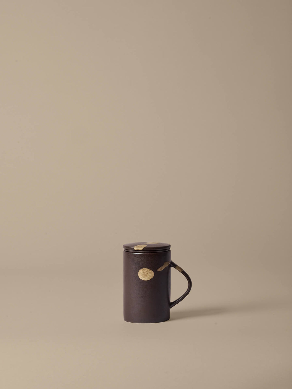 Koyo Tea Mug with Infuser Set - Dark Brown/Buff