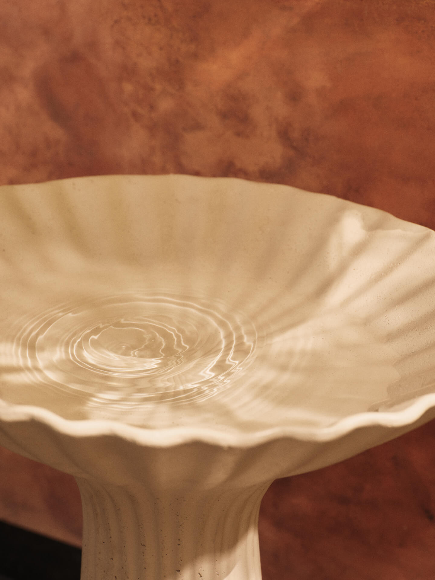 Fountain Pedestal Bowl - Ivory