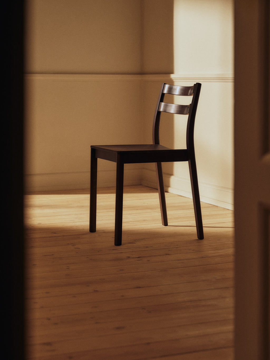 Boda Dining Chair - Dark Stained Beech