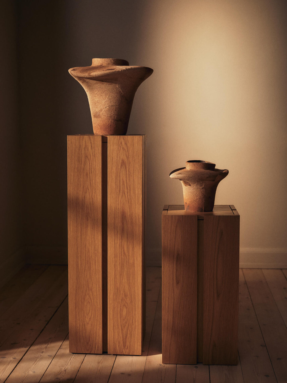 Parcel Pedestal - Natural Oak