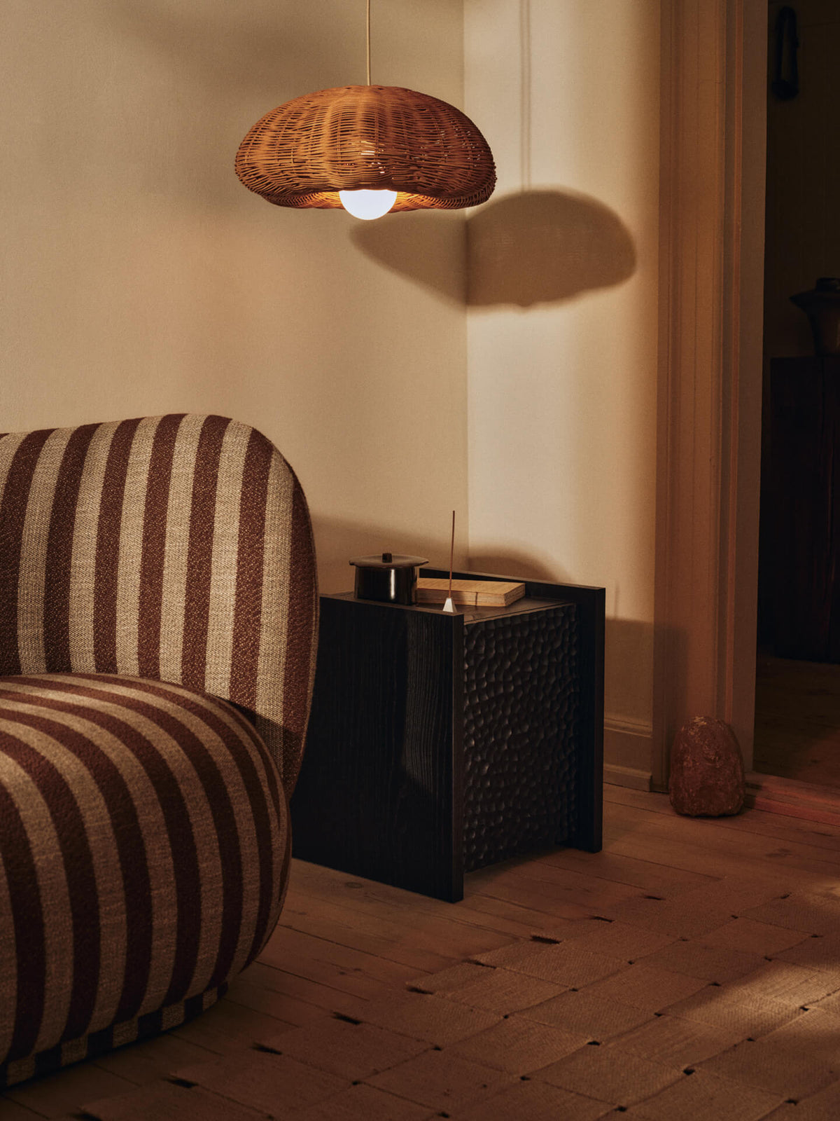 Scarni Side Table - Dark Stained Ash