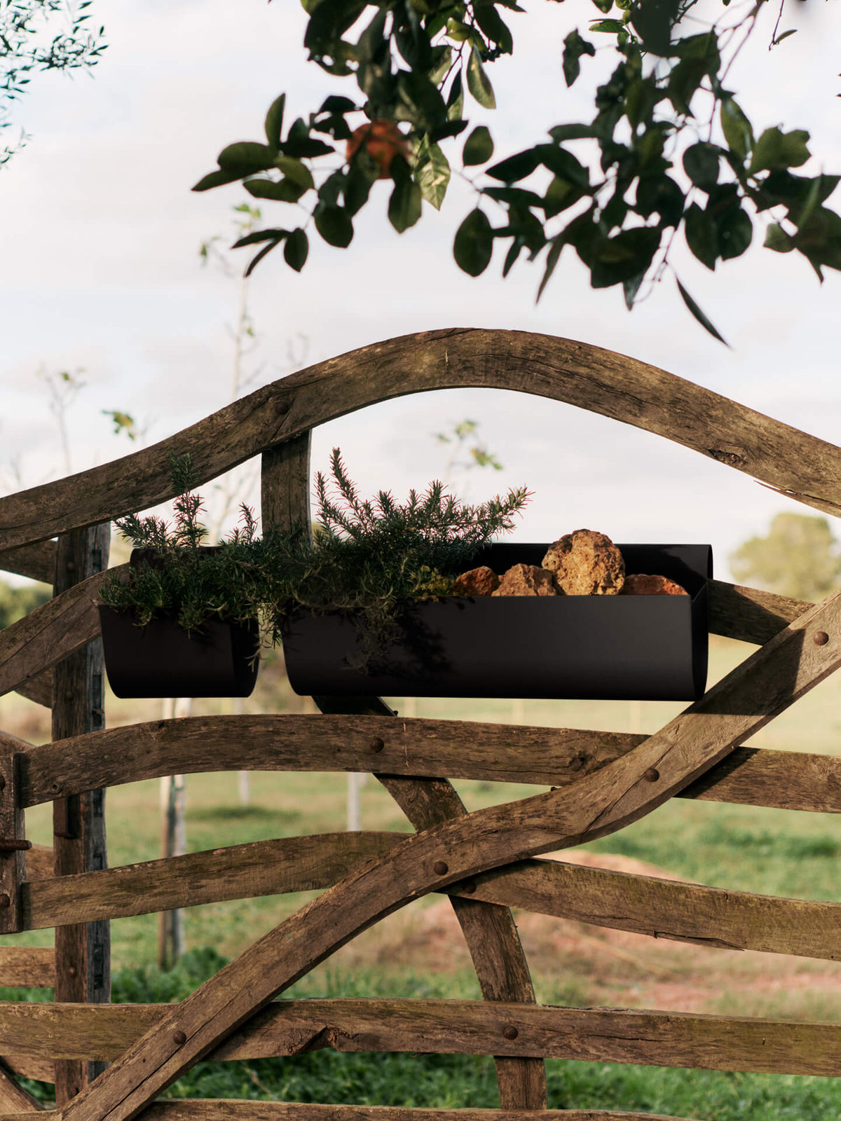 Uma Balcony Box - Large - Black